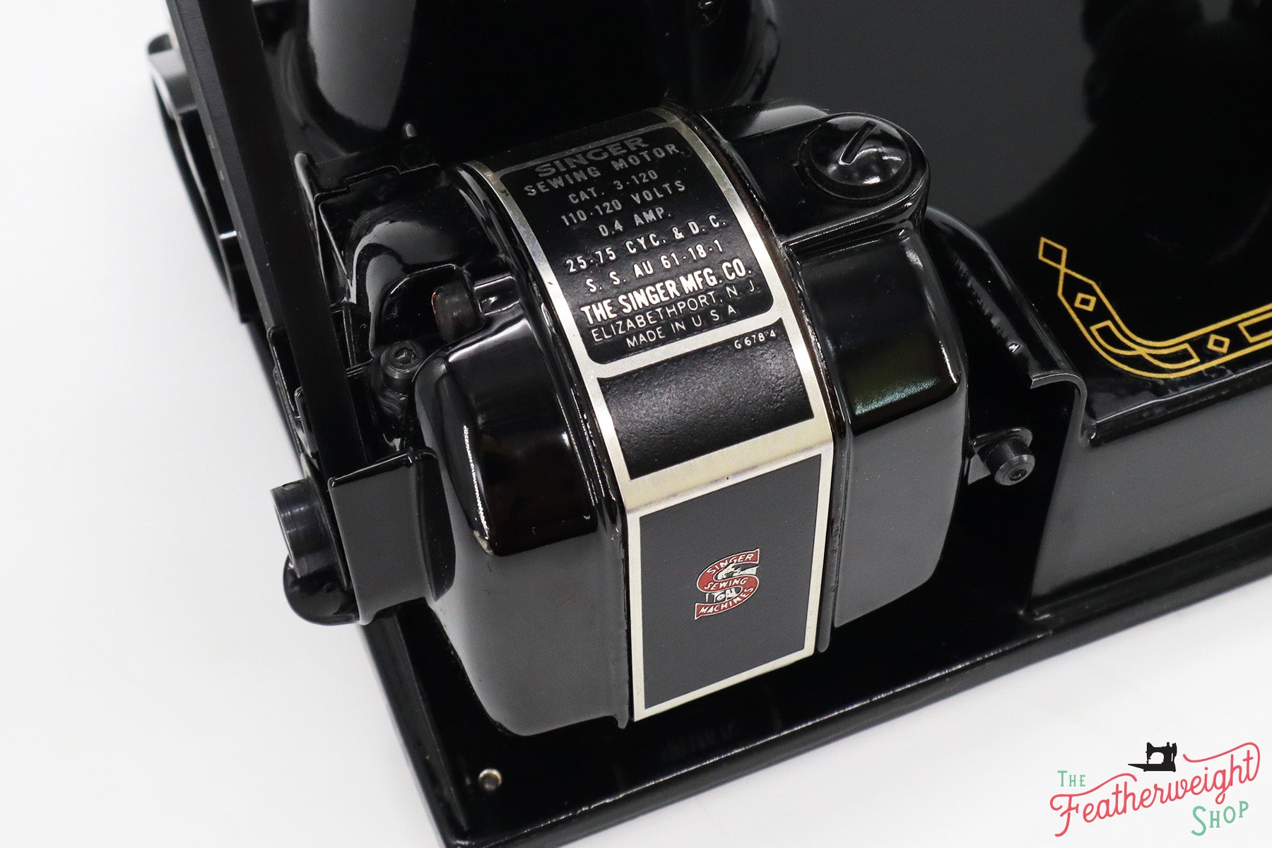 Singer Featherweight 221 Sewing Machine - AL936***