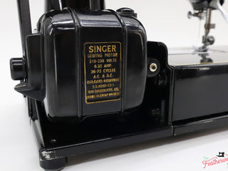 Load image into Gallery viewer, Singer Featherweight 222K 1953 - EJ271***