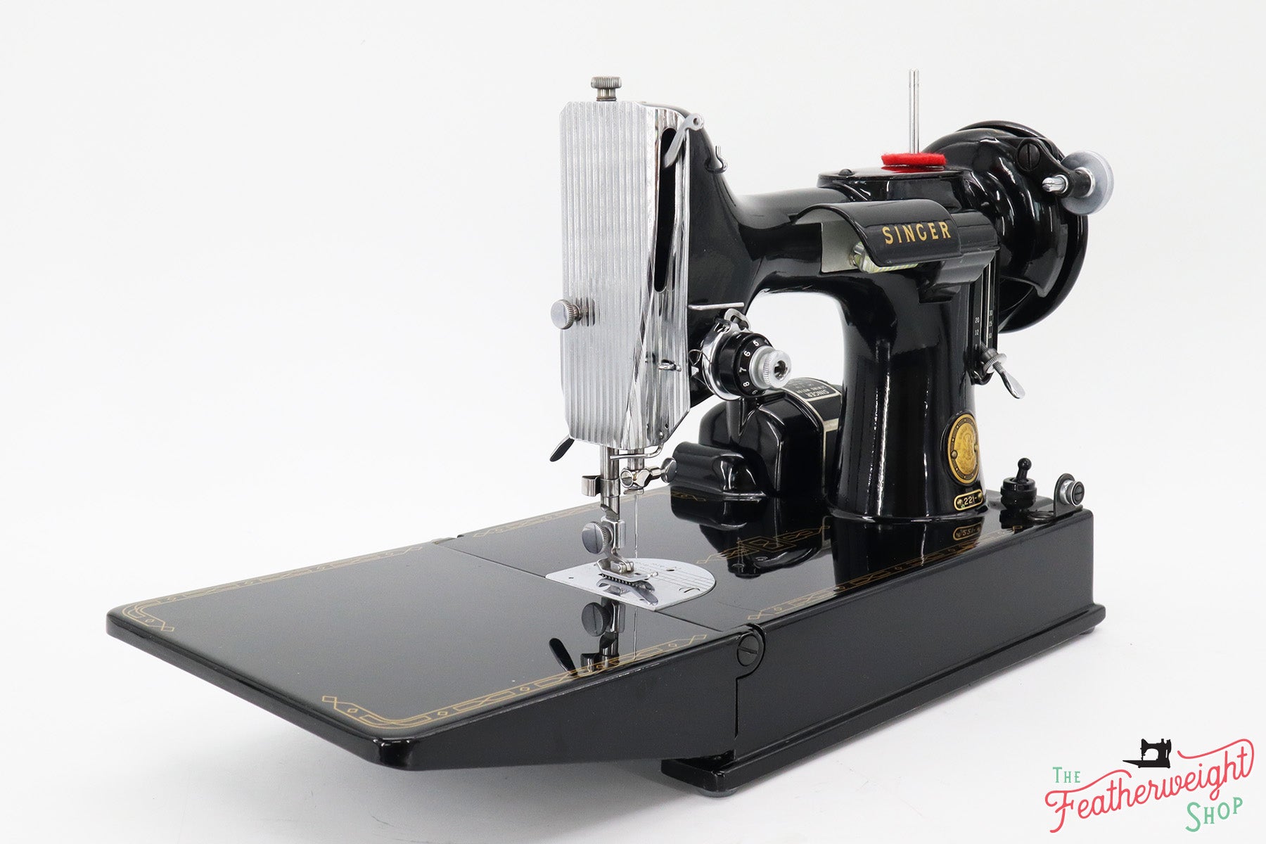 Singer Featherweight 221 Sewing Machine - AL936***