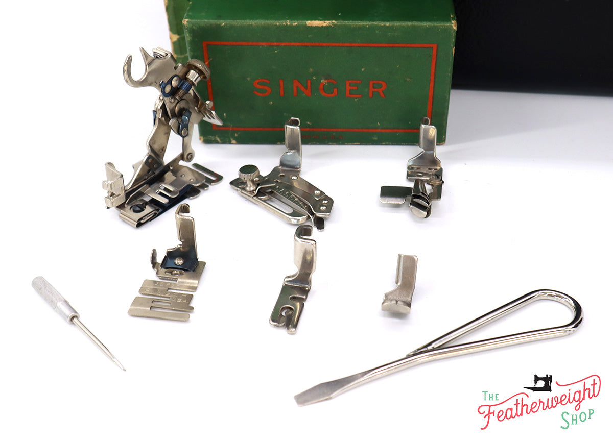 Singer Featherweight 221 Sewing Machine, AE212***