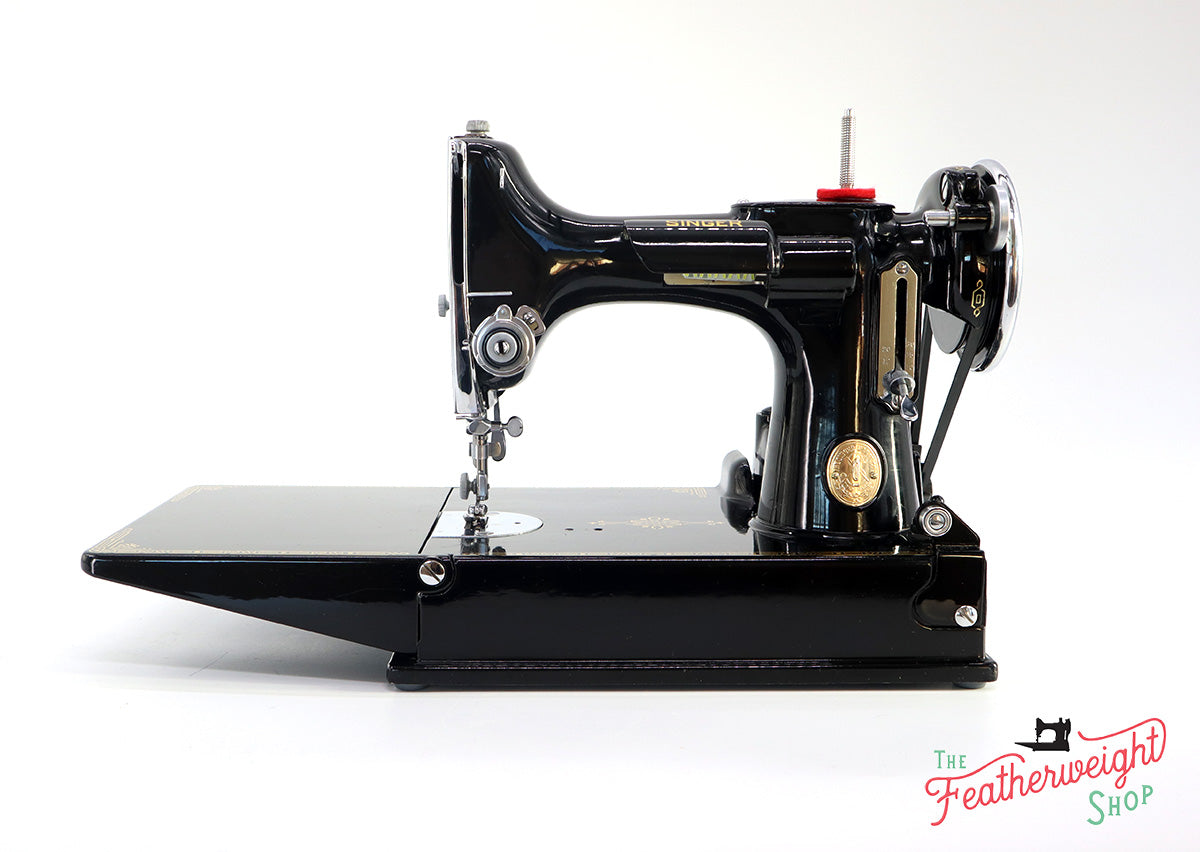 Singer Featherweight 221 Sewing Machine, AE212***