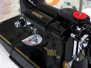 Load image into Gallery viewer, Singer Featherweight 221K Sewing Machine, EH136***