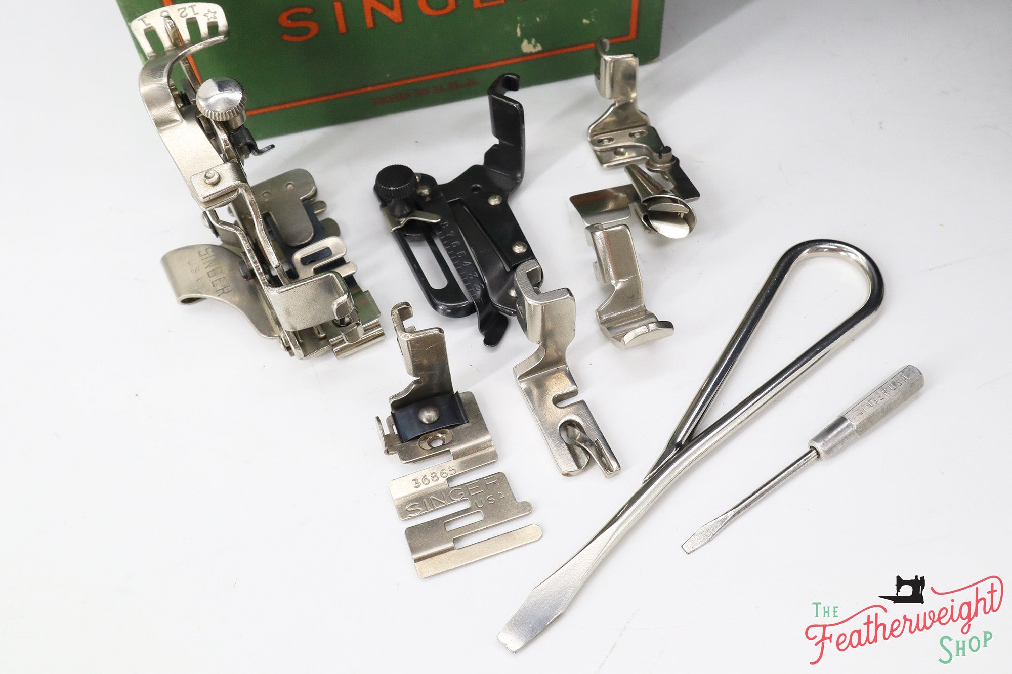 Singer Featherweight 221 Sewing Machine, 1936 AE3002**