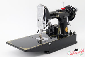 Singer Featherweight 221 Sewing Machine, 1936 AE3002**