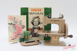 Singer Sewhandy Model 20 - Beige - Complete Set, Dec. 2020