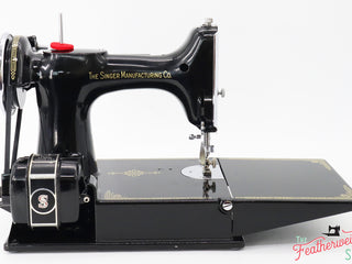Load image into Gallery viewer, Singer Featherweight 221 Sewing Machine, 1936 AE3002**