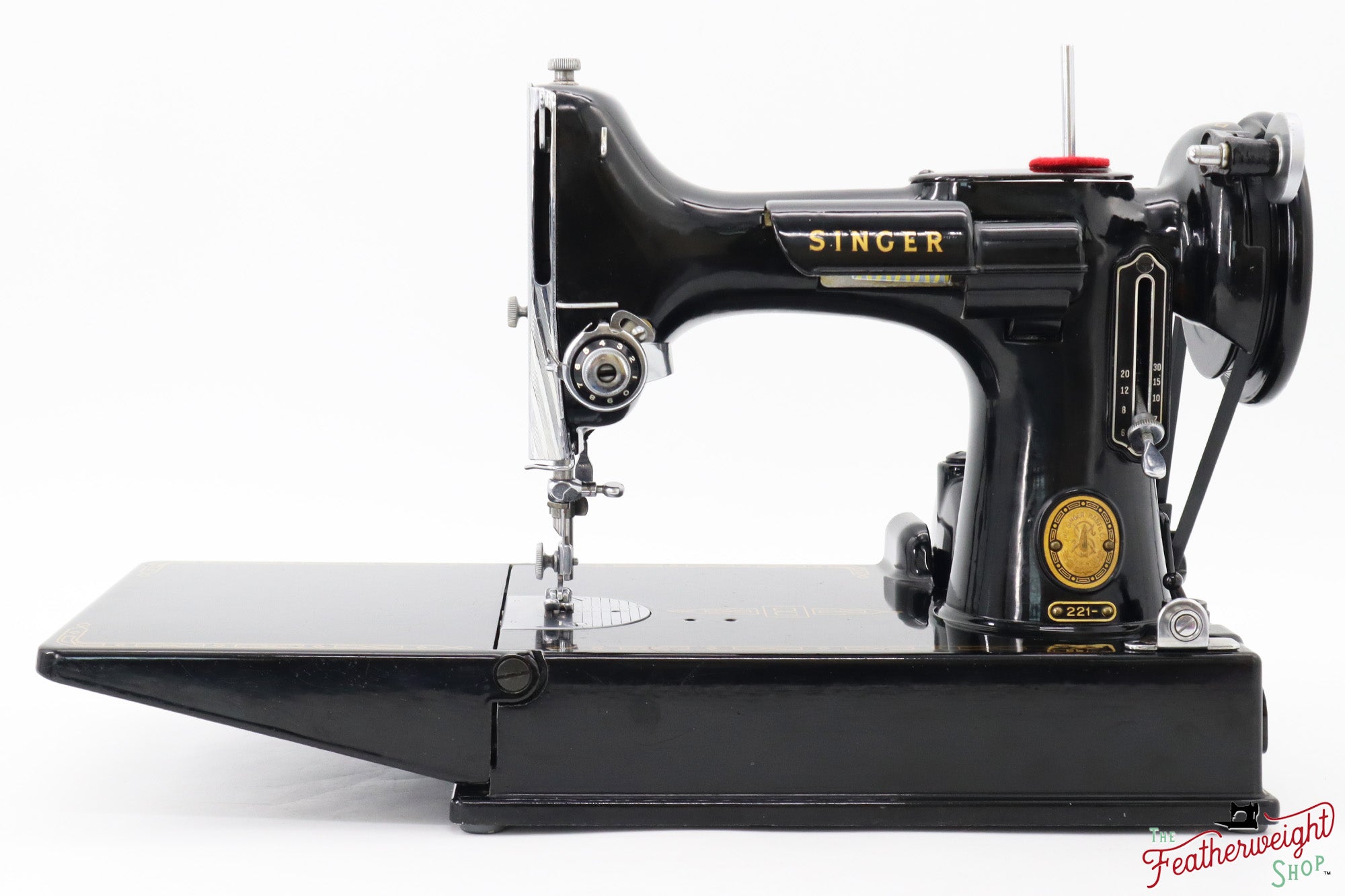 Singer Featherweight 221 Sewing Machine, AM673*** - 1957