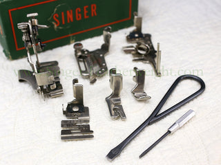 Load image into Gallery viewer, Singer Featherweight 221 Sewing Machine, AM404***