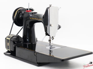 Load image into Gallery viewer, Singer Featherweight 221 Sewing Machine, AM673*** - 1957