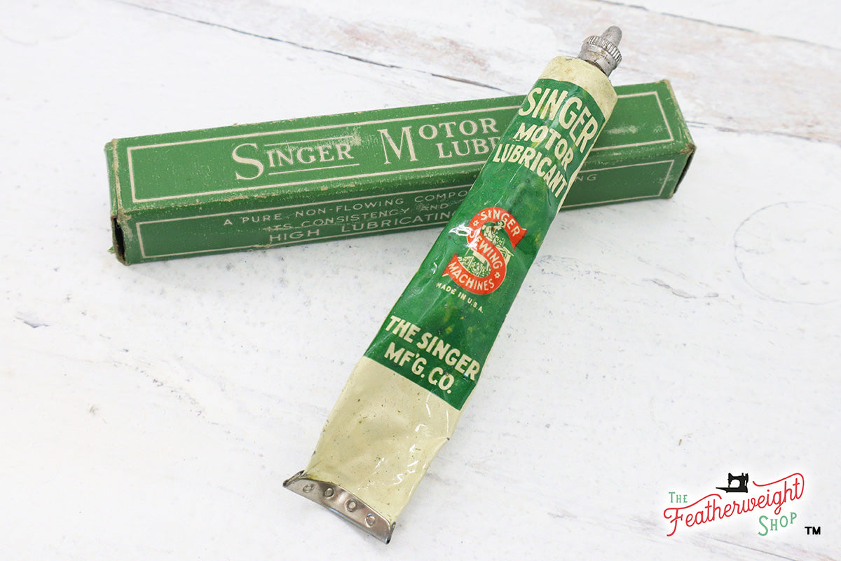 Motor Lubricant & Grease, Collectible SINGER (Vintage Original)