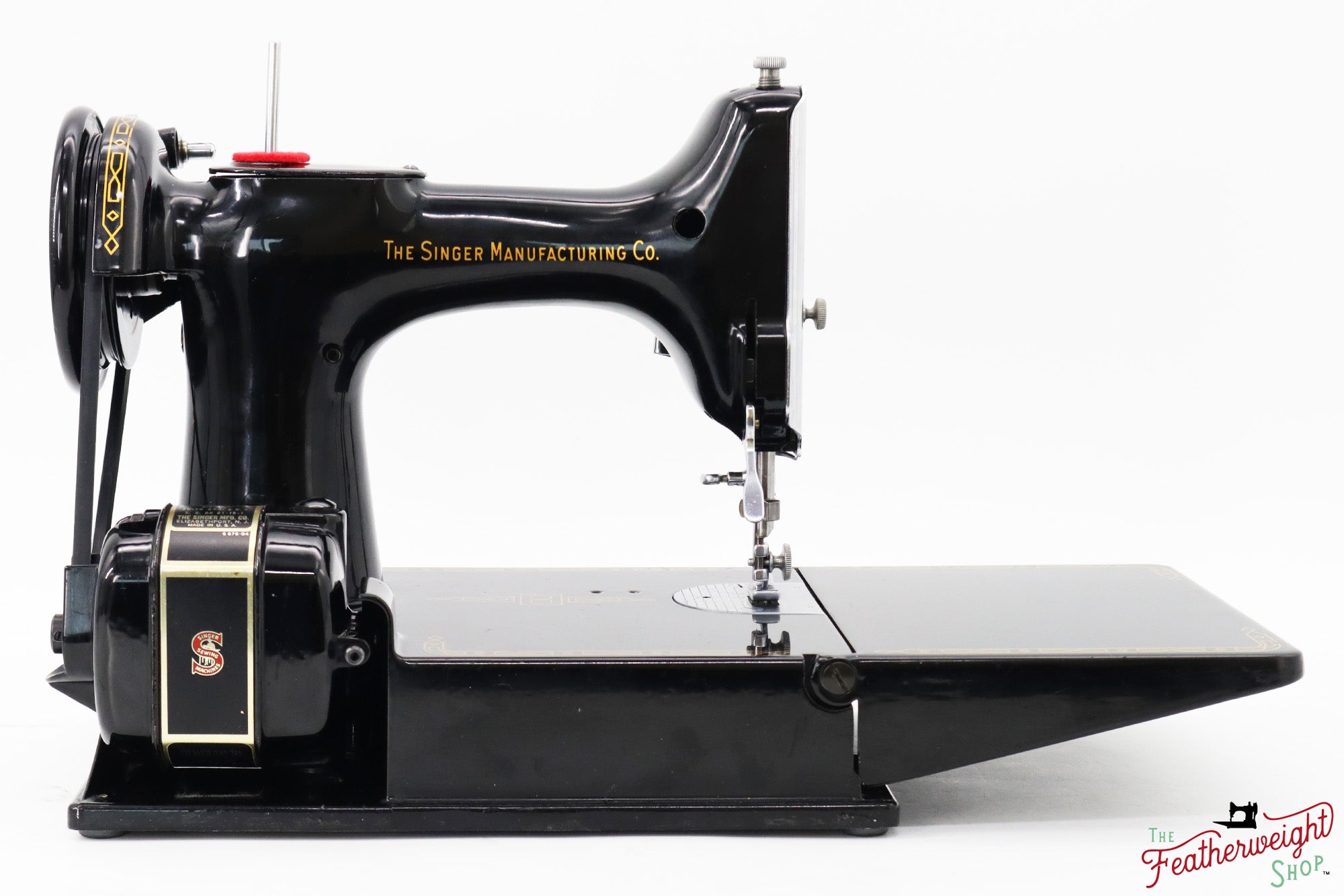 Singer Featherweight 221 Sewing Machine, AM673*** - 1957