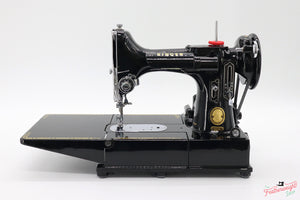 Singer Featherweight 222K Sewing Machine EK637***