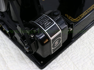 Load image into Gallery viewer, Singer Featherweight 221 Sewing Machine, AM404***