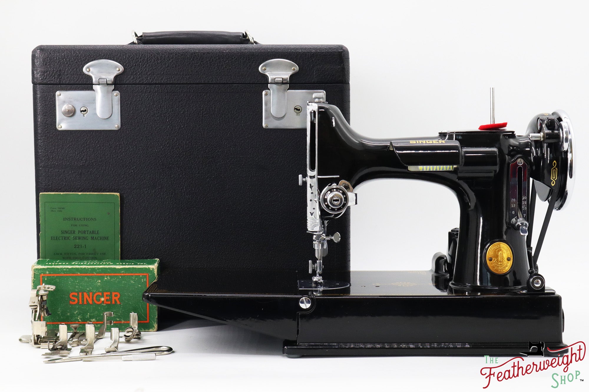 Singer Featherweight 221 Sewing Machine, AF490*** - 1940