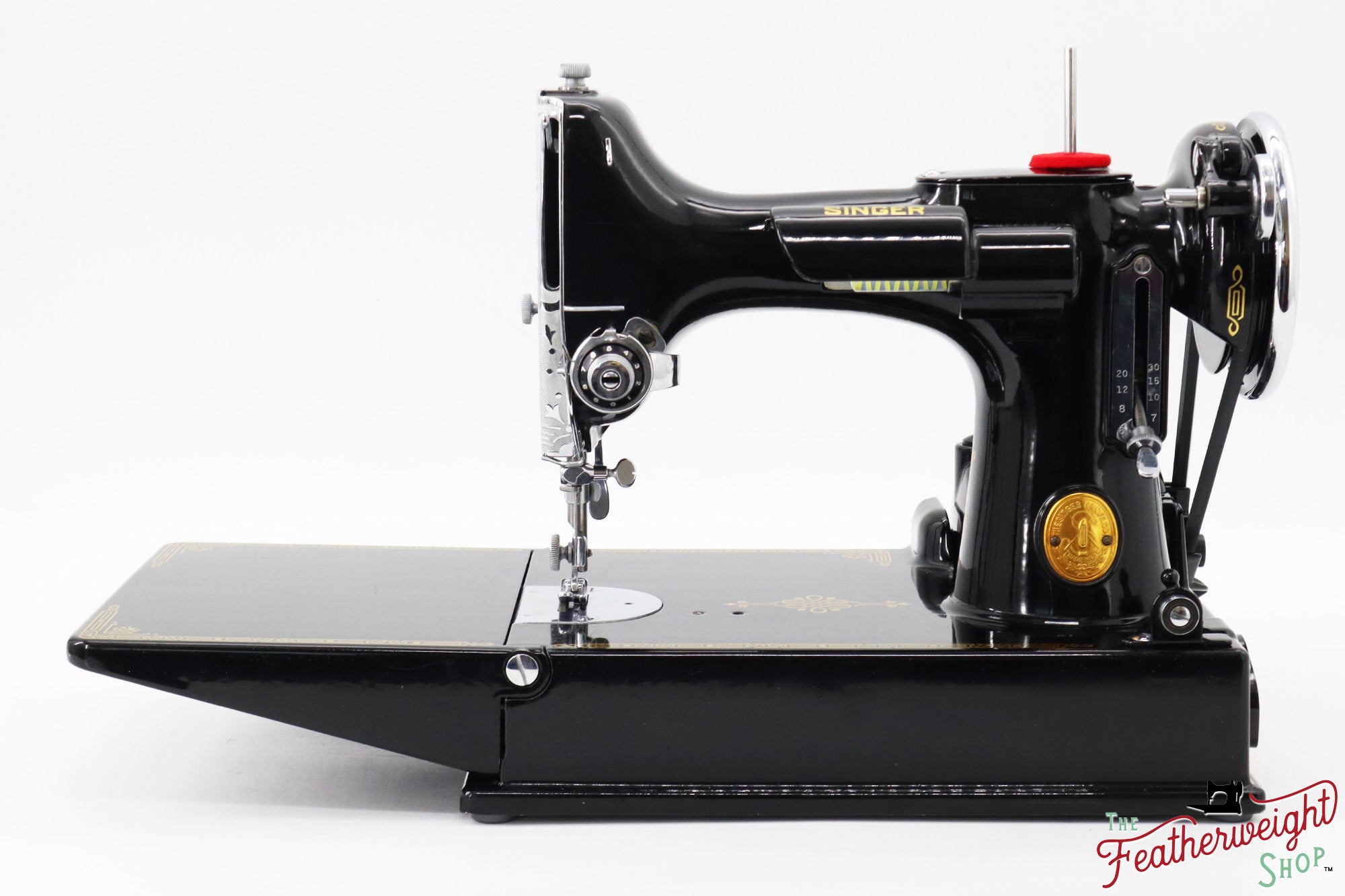 Singer Featherweight 221 Sewing Machine, AF490*** - 1940