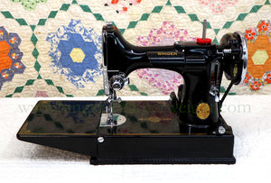 Singer Featherweight 221 Sewing Machine, AF170***