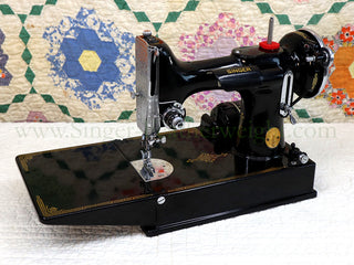 Load image into Gallery viewer, Singer Featherweight 221 Sewing Machine, AF170***