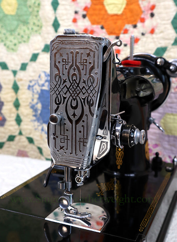 Singer Featherweight 221 Sewing Machine, AF170***