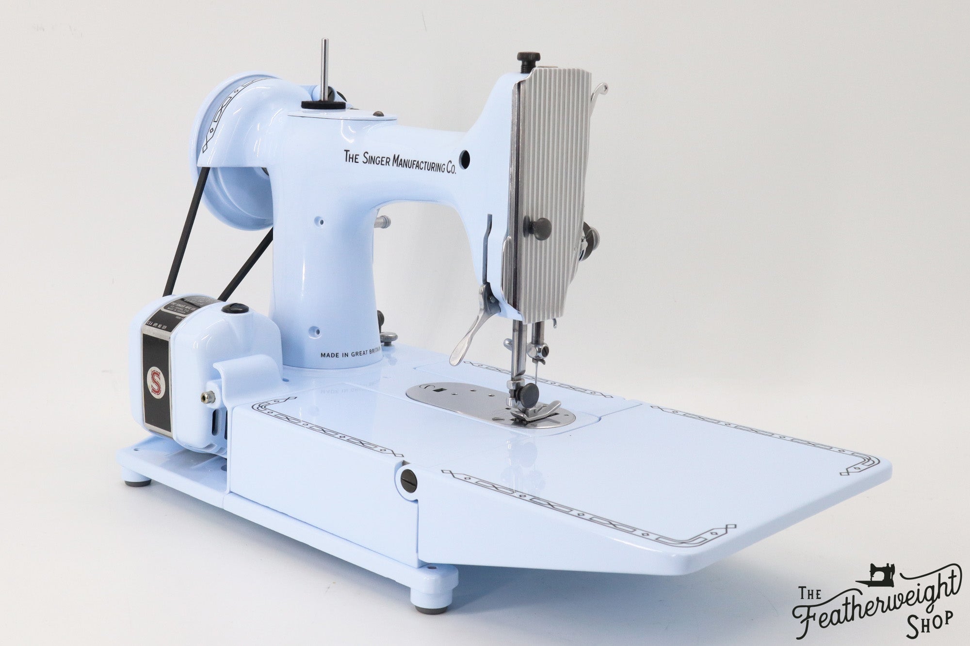 Singer Featherweight 222K Sewing Machine EK328*** - Fully Restored in 'Cinderella Blue'