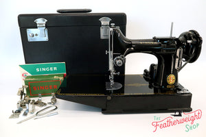 Singer Featherweight 221K Sewing Machine RED "S" ES172***