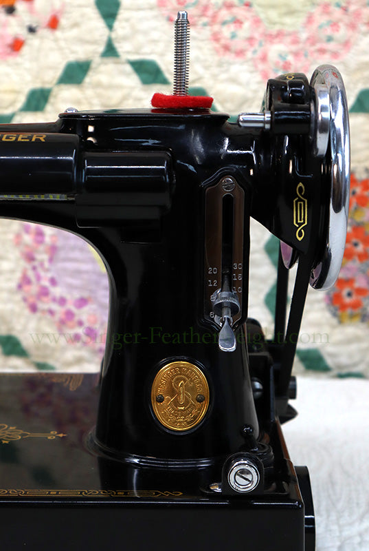 Singer Featherweight 221 Sewing Machine, AF170***