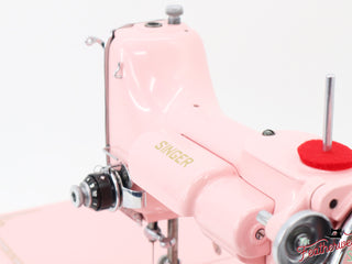 Load image into Gallery viewer, Singer Featherweight 221, AF488*** - Fully Restored in Rosy Posy Pink