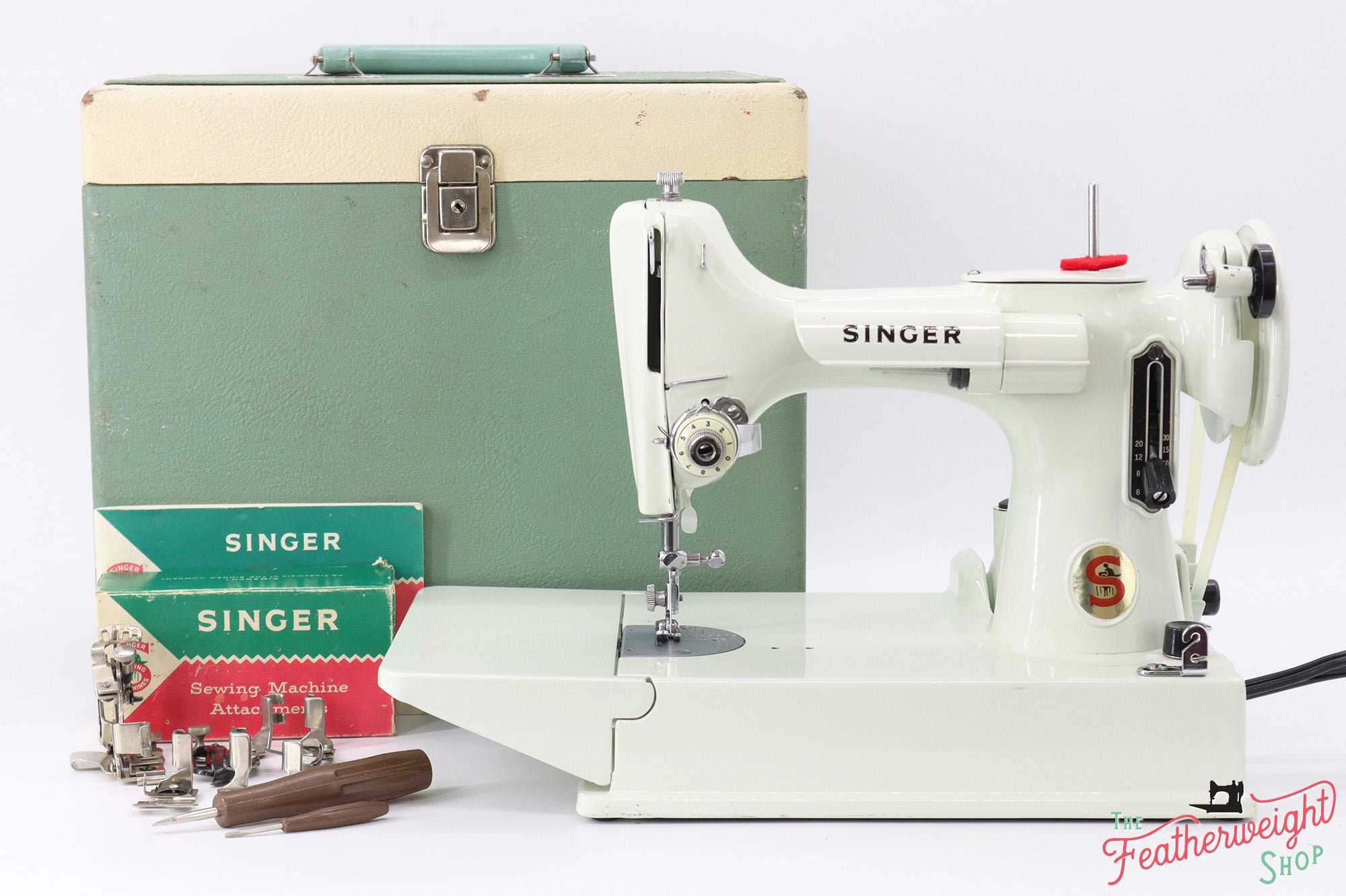 Singer Featherweight 221 Sewing Machine, WHITE EV9828**