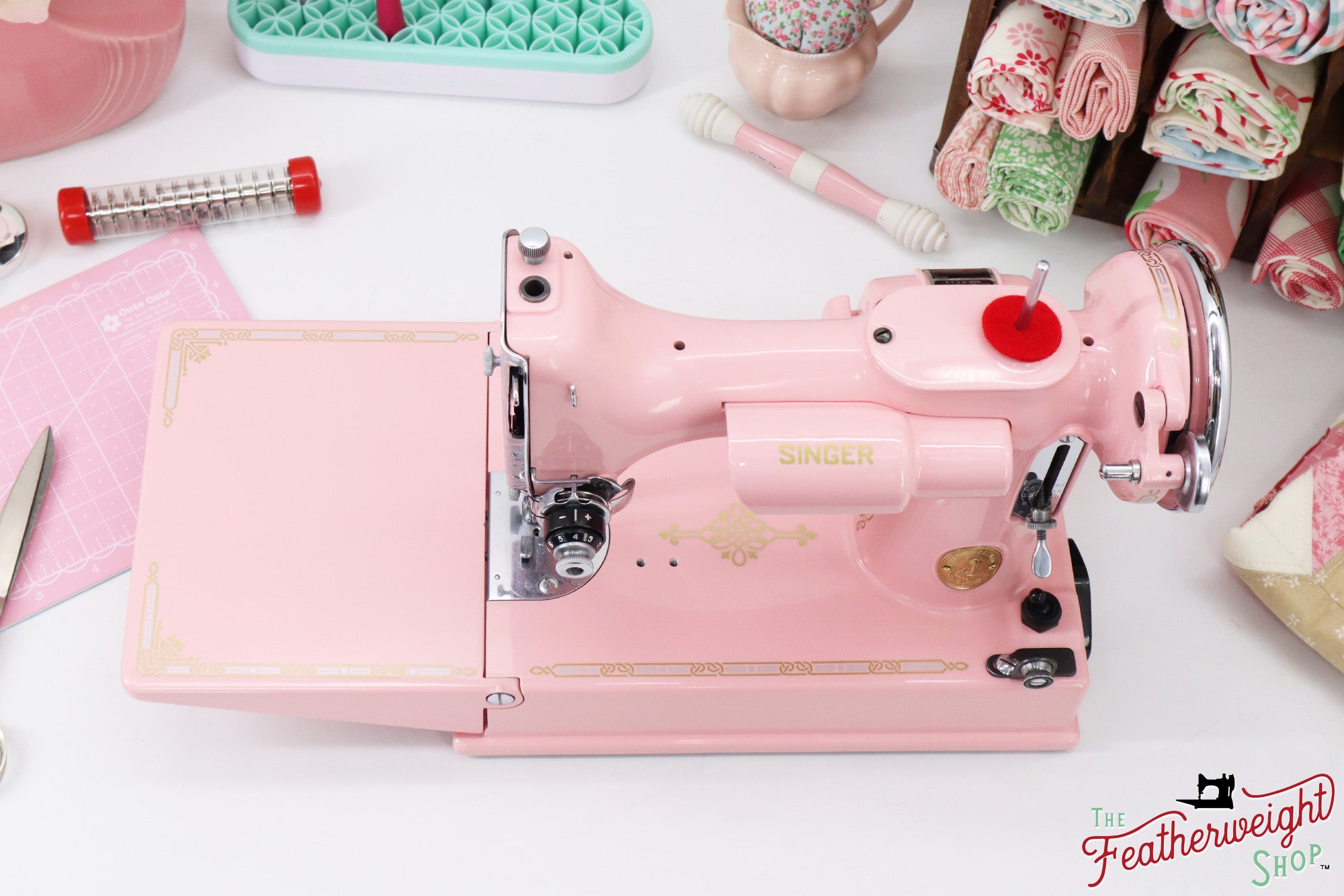 Singer Featherweight 221, AF488*** - Fully Restored in Rosy Posy Pink