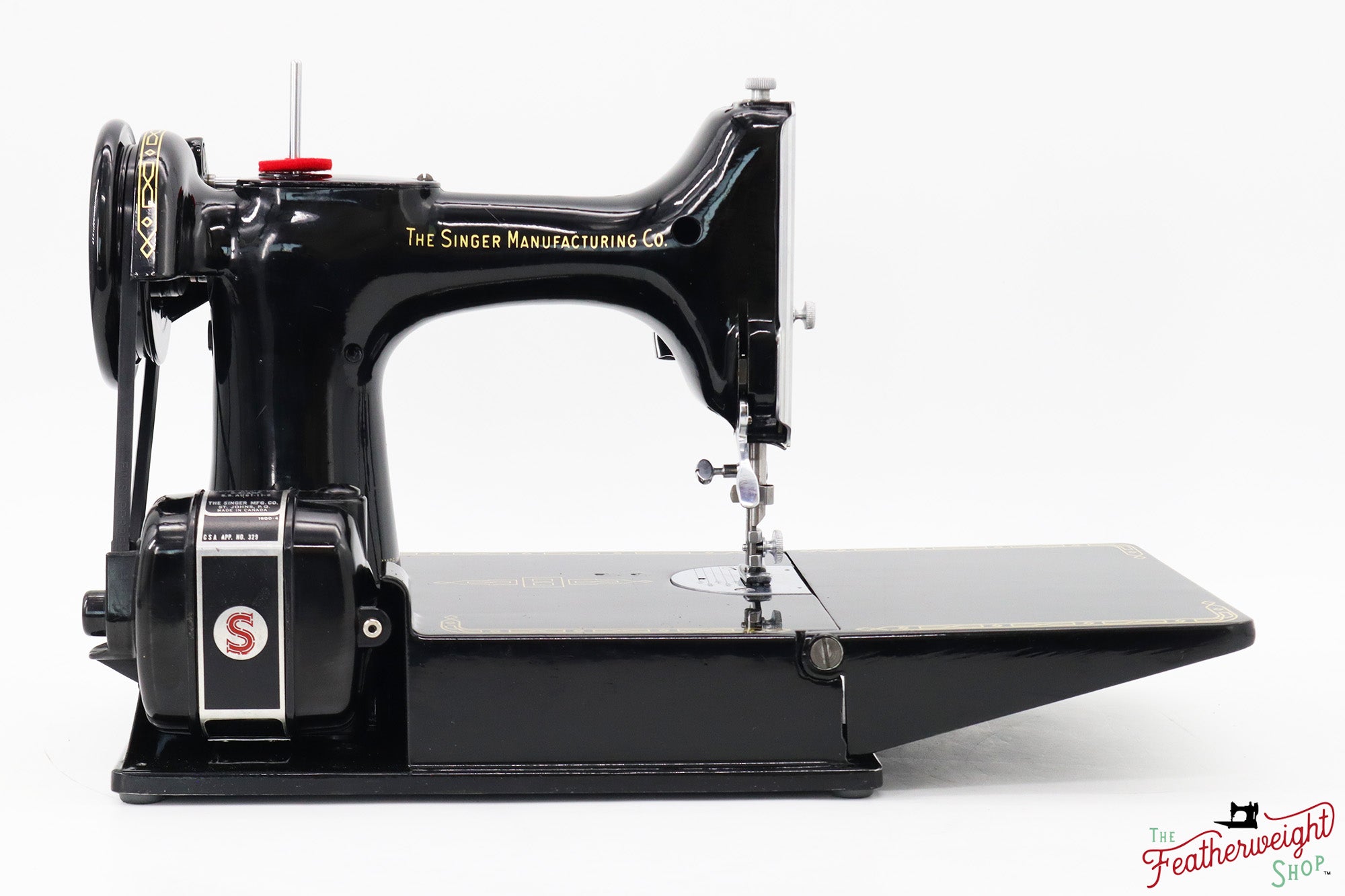 Singer Featherweight 221K Sewing Machine, RED "S" - ES239***