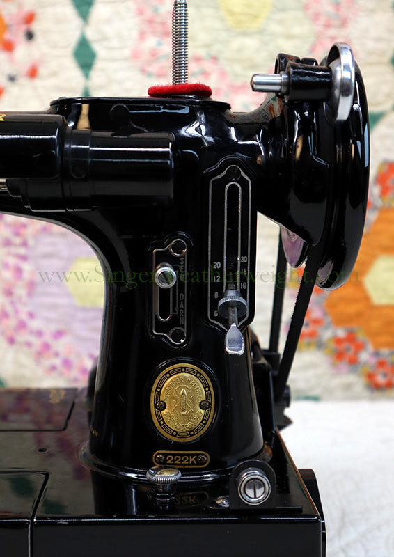 Singer Featherweight 222K Sewing Machine EK636***