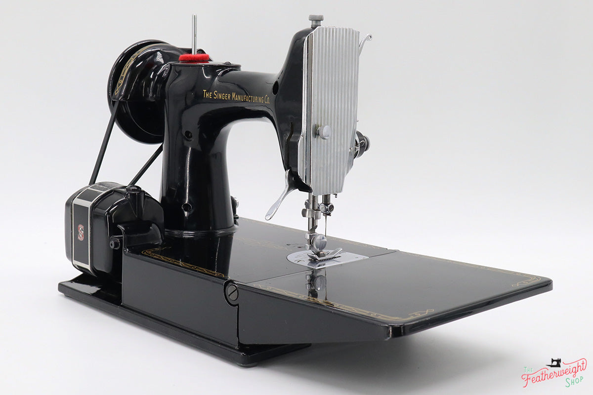 Singer Featherweight 221 1955 - AL948***