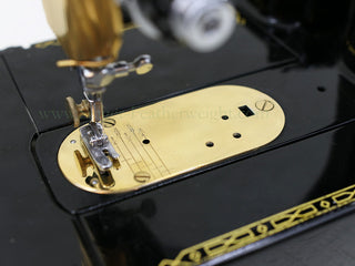 Load image into Gallery viewer, Singer Featherweight 222K Sewing Machine EK634*** GOLD PLATED!!!