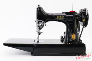 Singer Featherweight 221 Sewing Machine, Centennial: AK581***