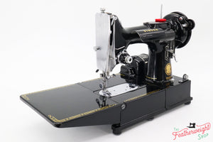 Singer Featherweight 222K Sewing Machine EL6856**