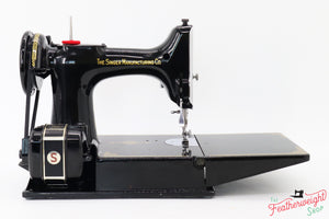 Singer Featherweight 221 Sewing Machine, Centennial: AK581***