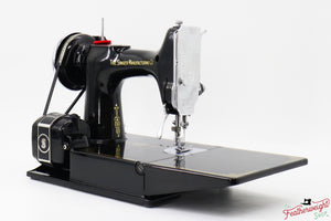 Singer Featherweight 221 Sewing Machine, AF587*** - 1940