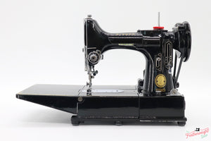 Singer Featherweight 222K Sewing Machine EM60467*
