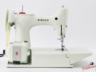 Load image into Gallery viewer, Singer Featherweight 221 Sewing Machine, WHITE - EY995***