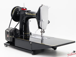 Load image into Gallery viewer, Singer Featherweight 222K Sewing Machine - EL686 - 1956