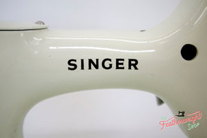 Singer Featherweight 221K Sewing Machine, WHITE EV963***