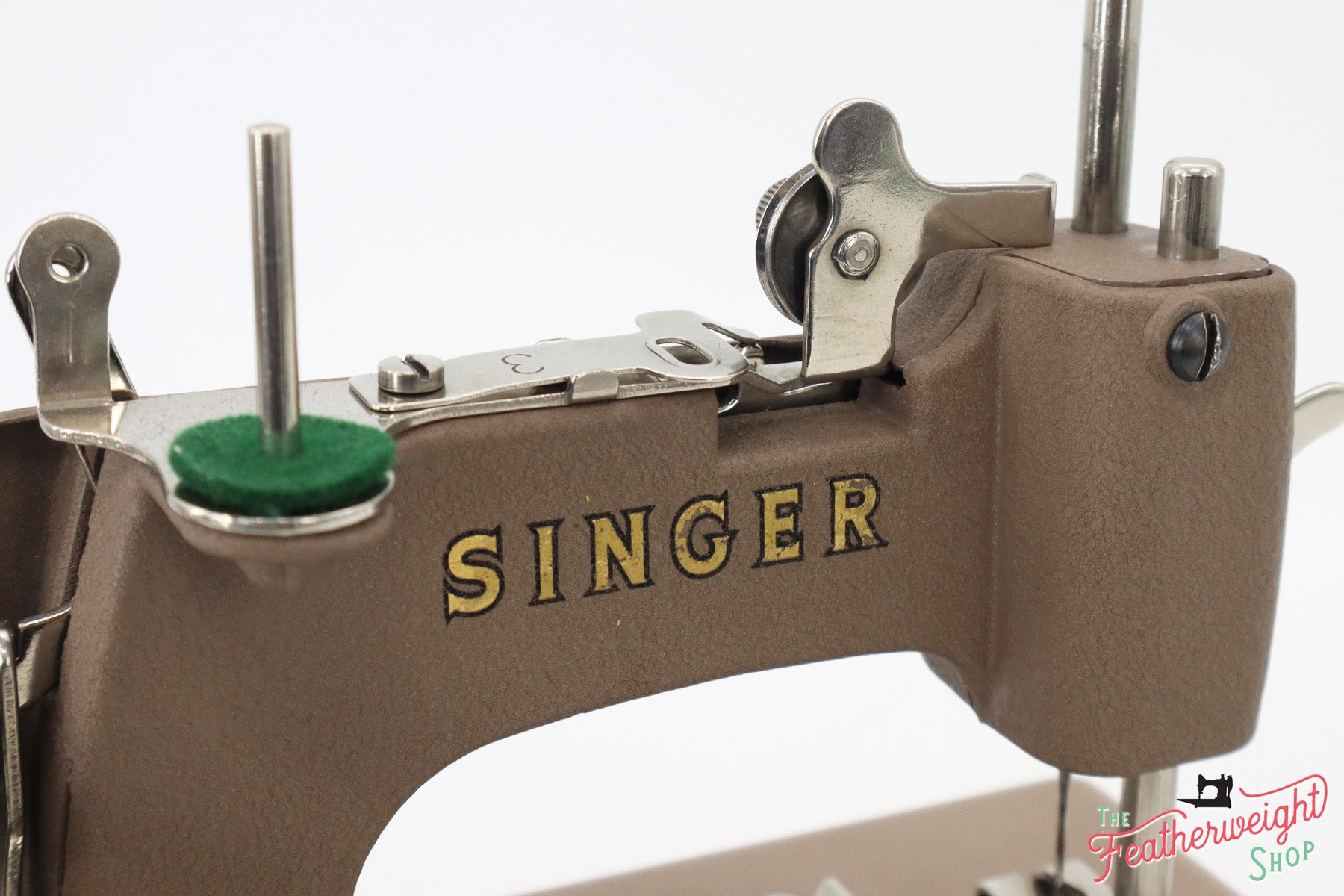 Singer Sewhandy Model 20 - Wrinkle / Warm Taupe