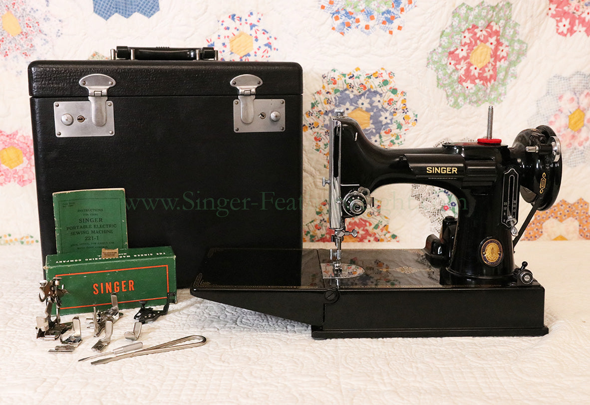 Singer Featherweight 221 Sewing Machine, Centennial: AJ930***