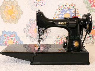 Load image into Gallery viewer, Singer Featherweight 221 Sewing Machine, Centennial: AJ930***