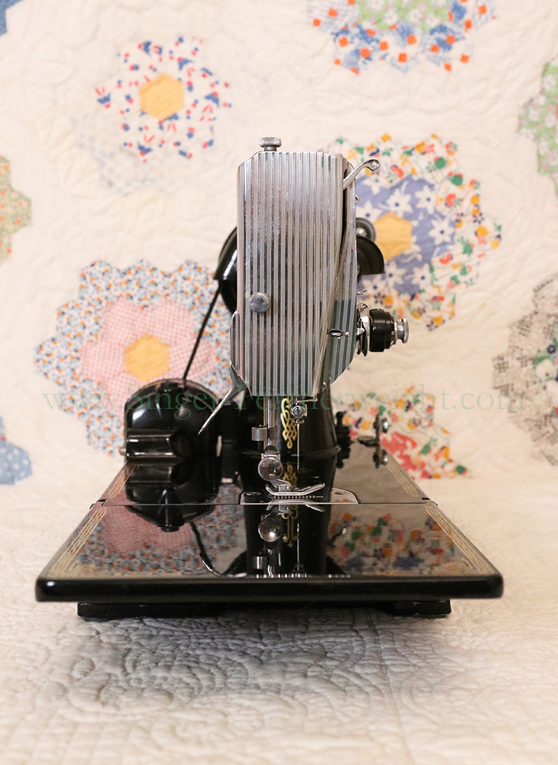 Singer Featherweight 221 Sewing Machine, Centennial: AJ930***