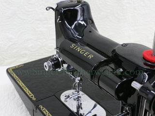 Load image into Gallery viewer, Singer Featherweight 222K Sewing Machine, RED &quot;S&quot; ER0232**