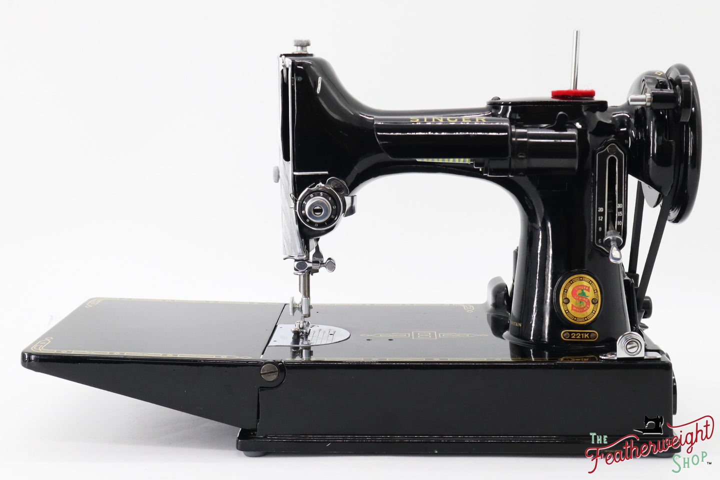 Singer Featherweight 221K Sewing Machine, RED 
