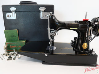 Load image into Gallery viewer, Singer Featherweight 221 Sewing Machine, AE987***