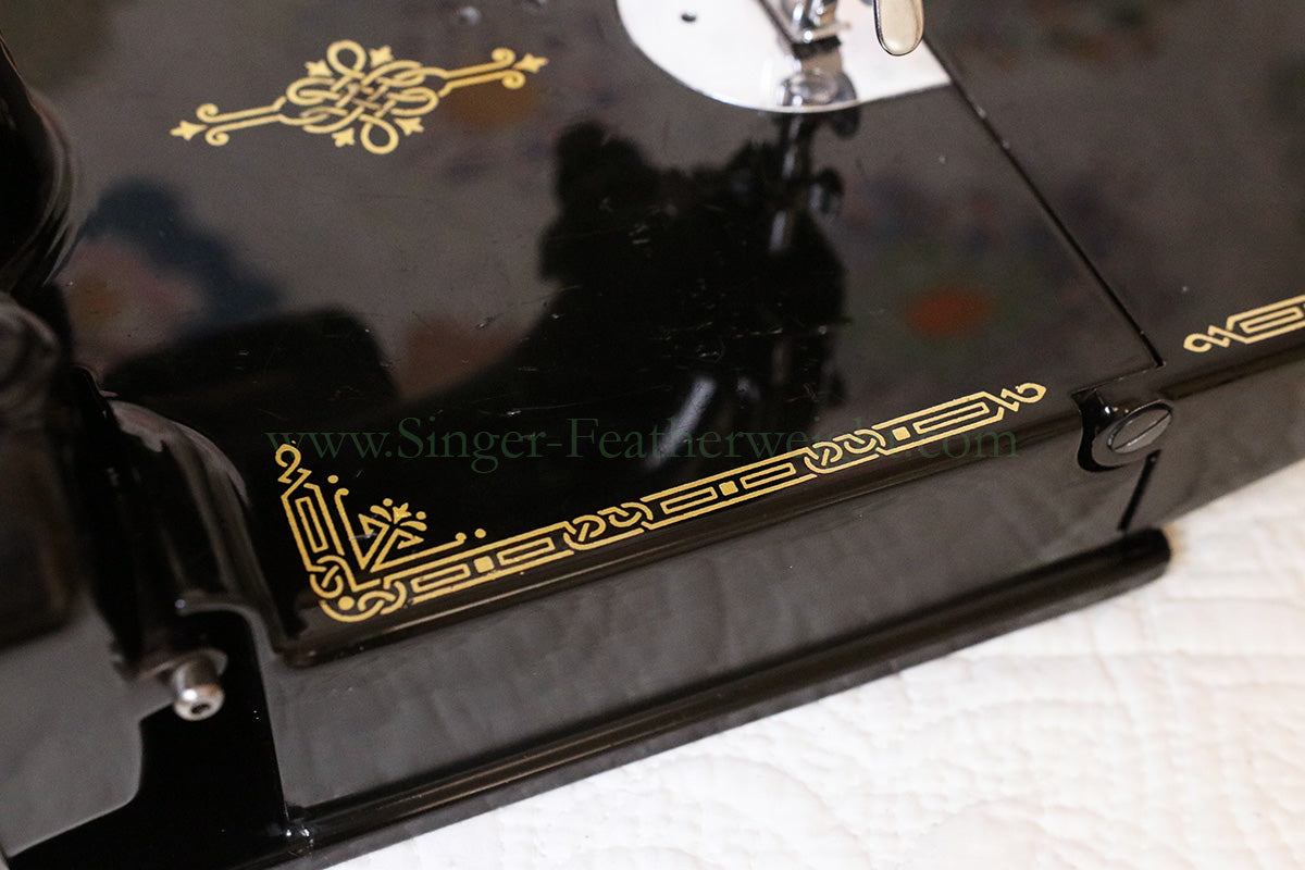 Singer Featherweight 221 Sewing Machine, Centennial: AJ930