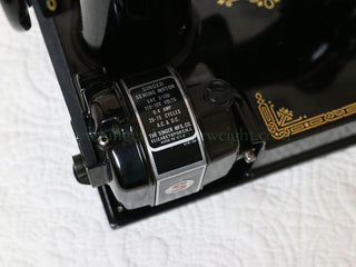 Load image into Gallery viewer, Singer Featherweight 221 Sewing Machine, Centennial: AJ930***