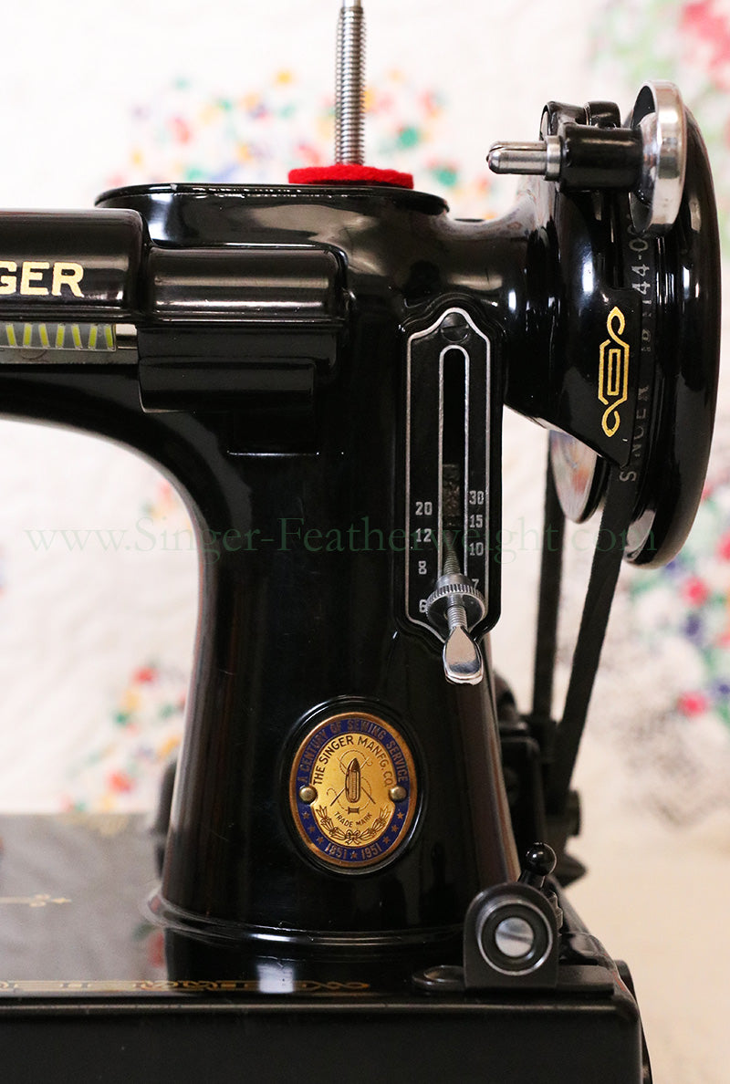 Singer Featherweight 221 Sewing Machine, Centennial: AJ930***